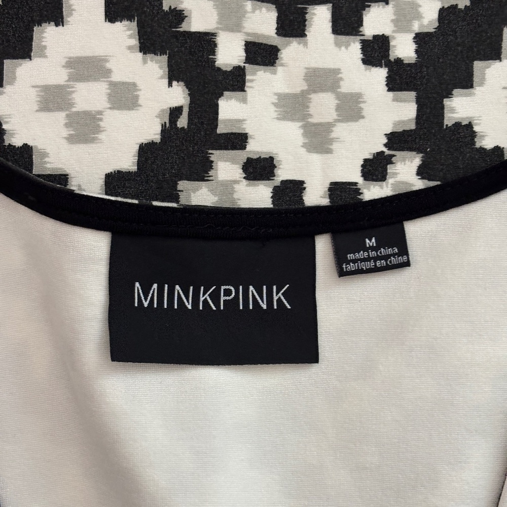 MINKPINK Fit & Flare Mini Dress - Black/Gray/White Abstract Pattern Size M - Picture 11 of 12